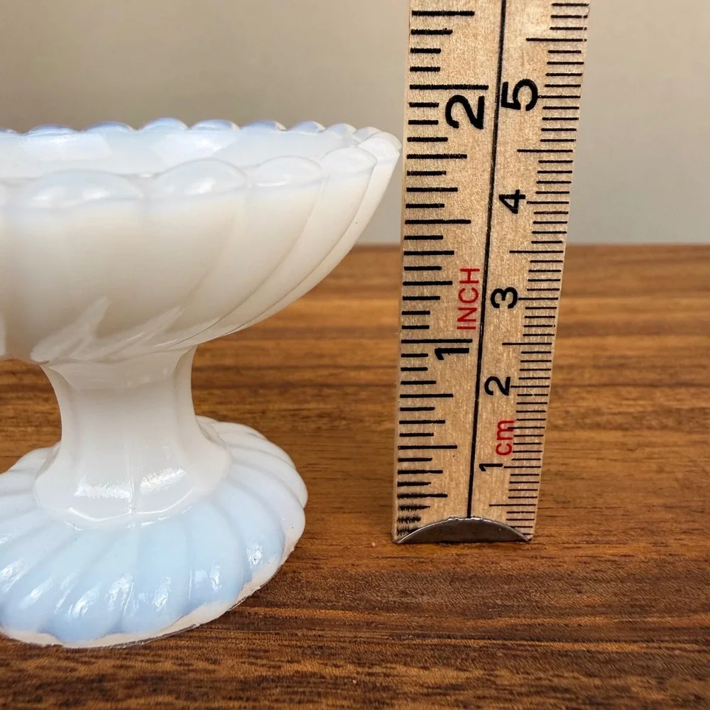 N/A vintage white